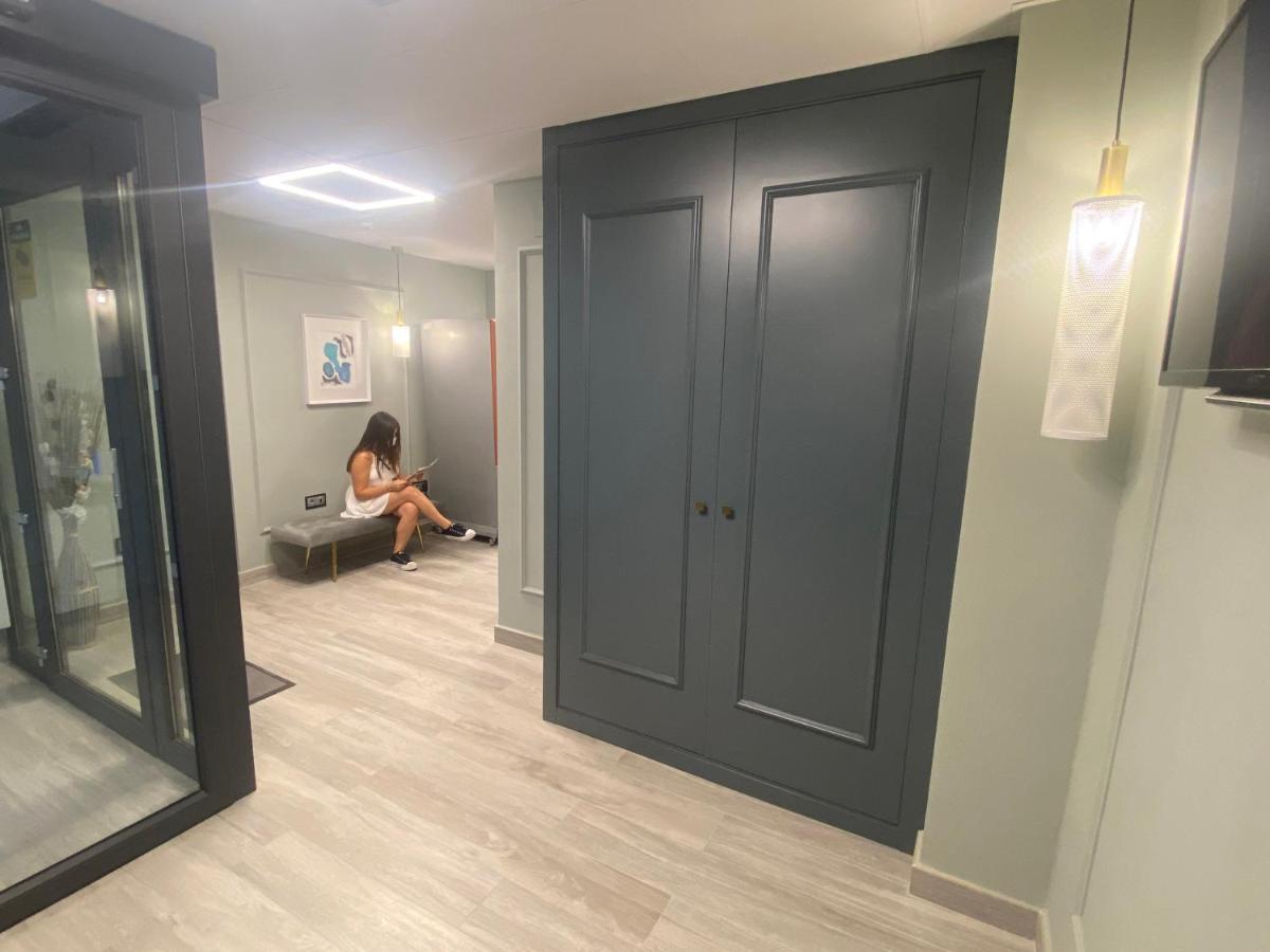 Hotel Lusitania, Centro Ciudad, Parking Privado Мерида Екстериор снимка