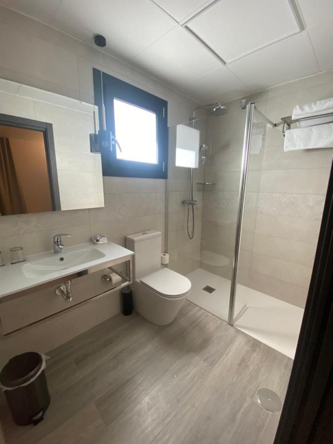 Hotel Lusitania, Centro Ciudad, Parking Privado Мерида Екстериор снимка